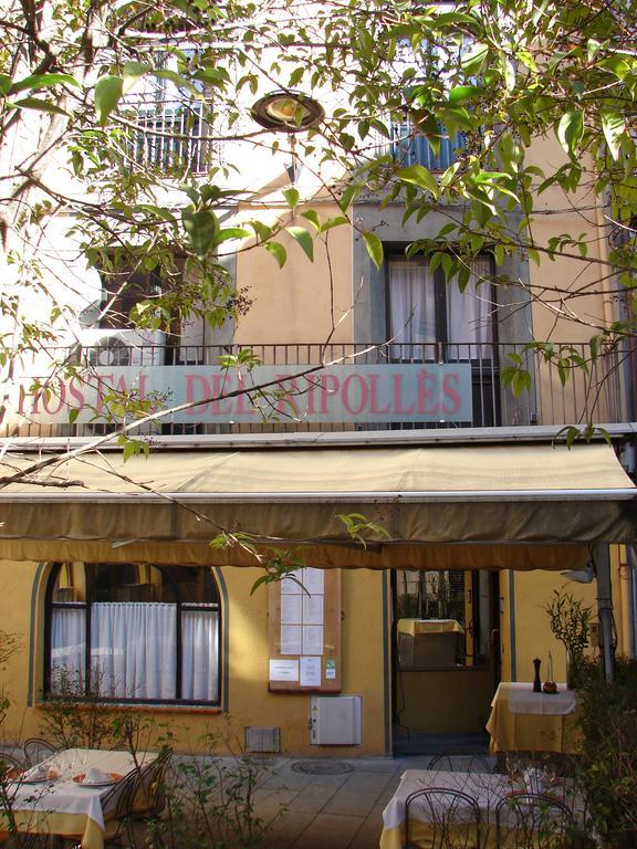 Hostal Del Ripolles Экстерьер фото